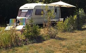 Caravan @ 17 St Romain